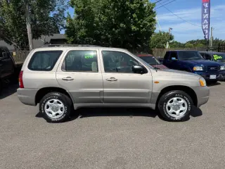 2001 Mazda Tribute DX