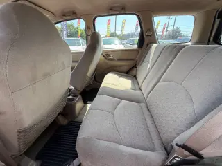 2001 Mazda Tribute DX