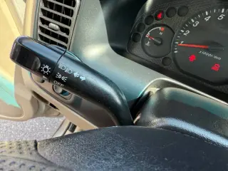 2001 Mazda Tribute DX