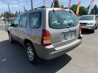2001 Mazda Tribute DX