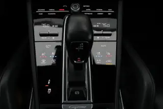 2020 Porsche Cayenne Turbo