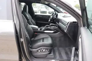 2020 Porsche Cayenne Turbo