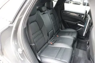2020 Porsche Cayenne Turbo