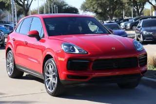 2023 Porsche Cayenne 