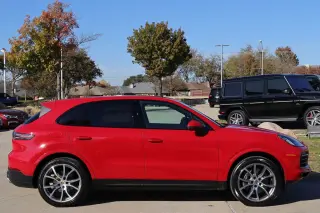 2023 Porsche Cayenne 
