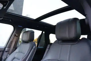 2020 Land Rover Range Rover P525 HSE
