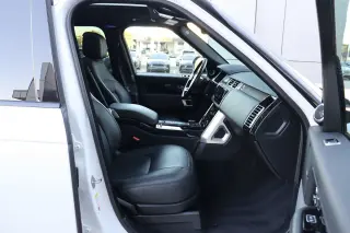 2020 Land Rover Range Rover P525 HSE