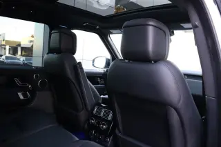 2020 Land Rover Range Rover P525 HSE