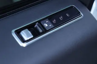 2020 Land Rover Range Rover P525 HSE