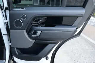 2020 Land Rover Range Rover P525 HSE