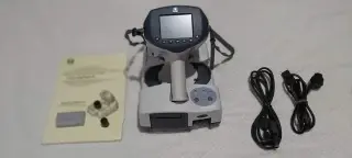 Nidek HandyRef-K Handheld Ref
