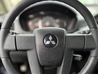 2006 Mitsubishi Endeavor LS