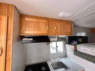 2009 Northland Camper 850