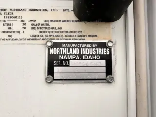 2009 Northland Camper 850