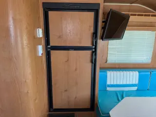 2017 Riverside RV  Retro 195