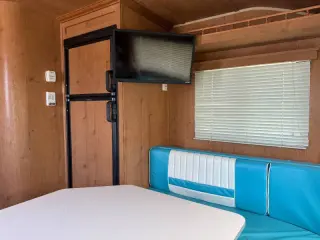 2017 Riverside RV  Retro 195