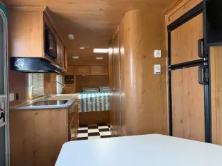2017 Riverside RV  Retro 195