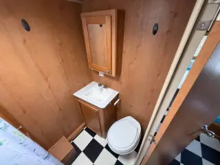 2017 Riverside RV  Retro 195