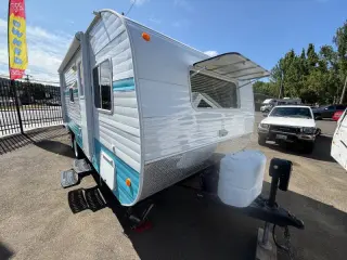 2017 Riverside RV  Retro 195
