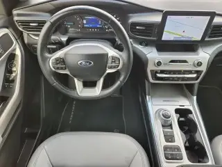 Ford Explorer 2021 XLT 4dr SUV
