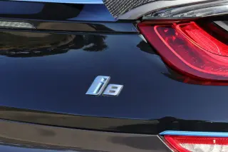 2019 BMW i8 Roadster