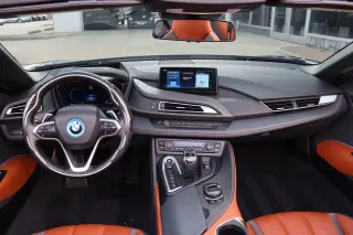 2019 BMW i8 Roadster
