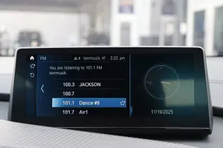 2019 BMW i8 Roadster