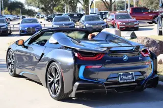 2019 BMW i8 Roadster