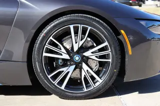 2019 BMW i8 Roadster