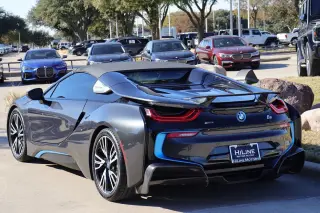 2019 BMW i8 Roadster