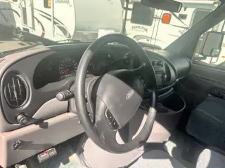 1999 Shasta RV Spirit 240