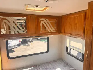 1999 Shasta RV Spirit 240