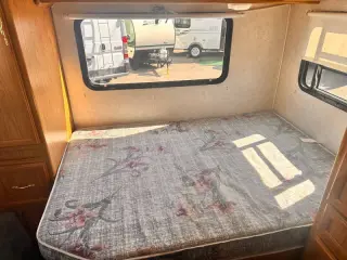 1999 Shasta RV Spirit 240