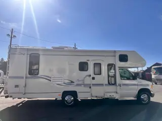 1999 Shasta RV Spirit 240