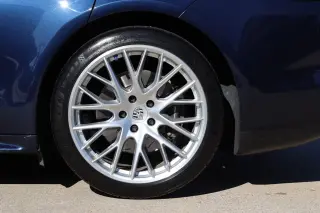 2018 Porsche Panamera 4