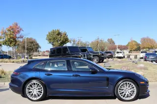 2018 Porsche Panamera 4