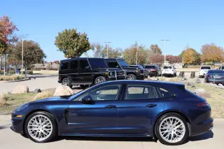 2018 Porsche Panamera 4