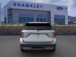 Ford Explorer 2024 XLT 4dr SUV