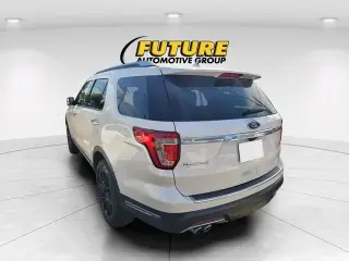 Ford Explorer 2018 AWD Platinum 4dr SUV