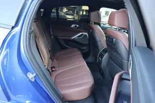 2020 BMW X6 M50i