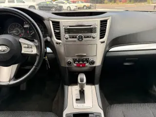 2010 Subaru Outback 2.5i Premium