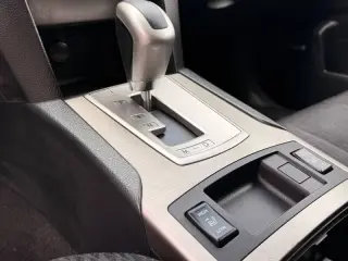 2010 Subaru Outback 2.5i Premium