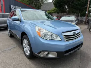 2010 Subaru Outback 2.5i Premium