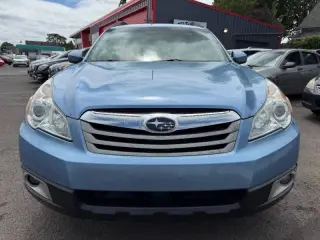 2010 Subaru Outback 2.5i Premium