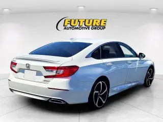 Honda Accord 2018 Sport 4dr Sedan (1.5T I4 CVT)