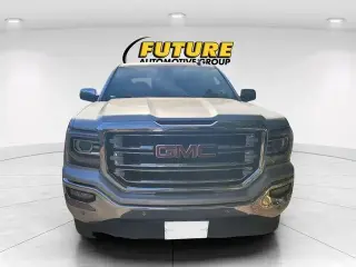 GMC Sierra 1500 2017 4x2 SLT 4dr Crew Cab 5.8 ft. SB