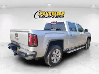 GMC Sierra 1500 2017 4x2 SLT 4dr Crew Cab 5.8 ft. SB