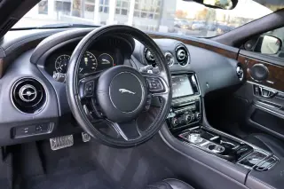 2019 Jaguar XJ XJ50 V6