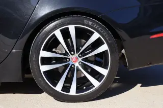 2019 Jaguar XJ XJ50 V6