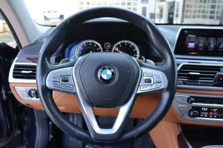 2017 BMW 7 Series 750i xDrive